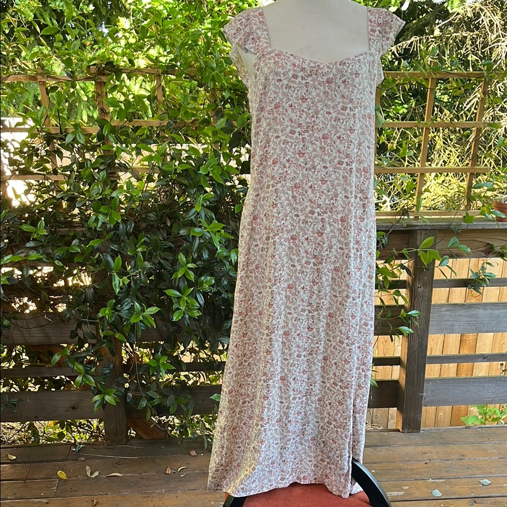 NWT LOFT Charming Floral Print Maxi Dress